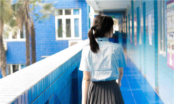 万泉镇如何找到一个可以帮助我生孩子的女人？