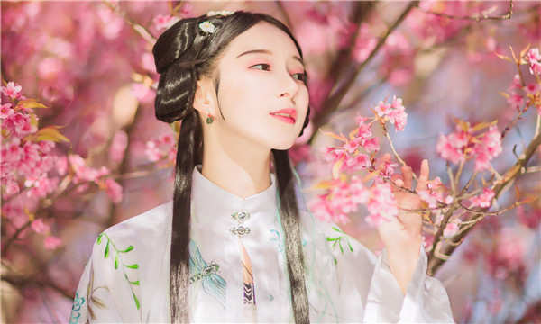 万泉镇供卵试管婴儿：助您实现家庭梦想的科学方案